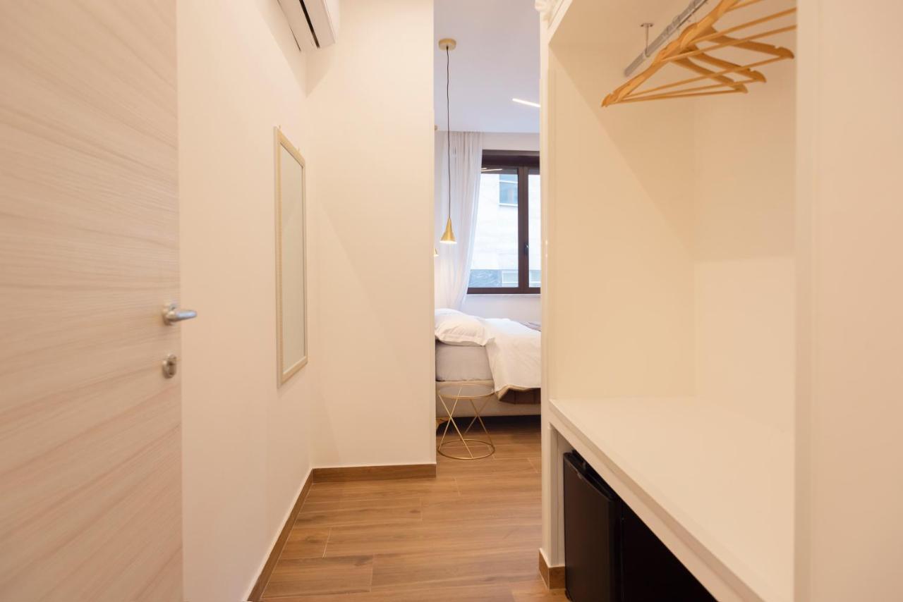Toledo3 Hotel เนเปิลส์ ภายนอก รูปภาพ